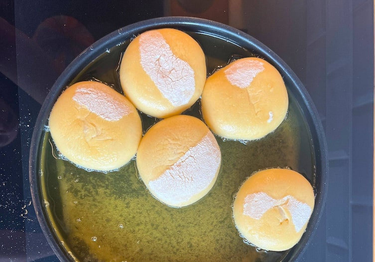 Teiglinge, Pfanne, Fett, Faschingskrapfen, Germteig, Rezept