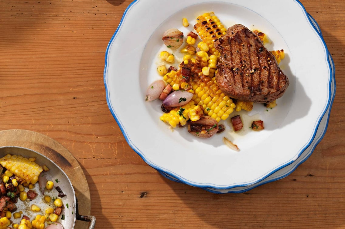 Hüferlsteak mit Speck-Mais-Gröstl